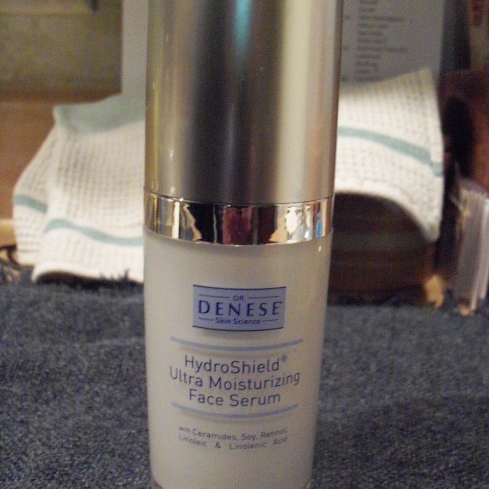 DR. DENESE HYDROSHIELD Ultra Face Serum 2oz.